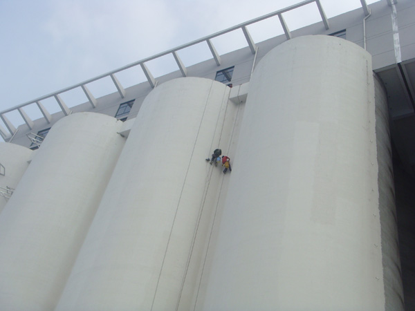 ���f�Z�}���b